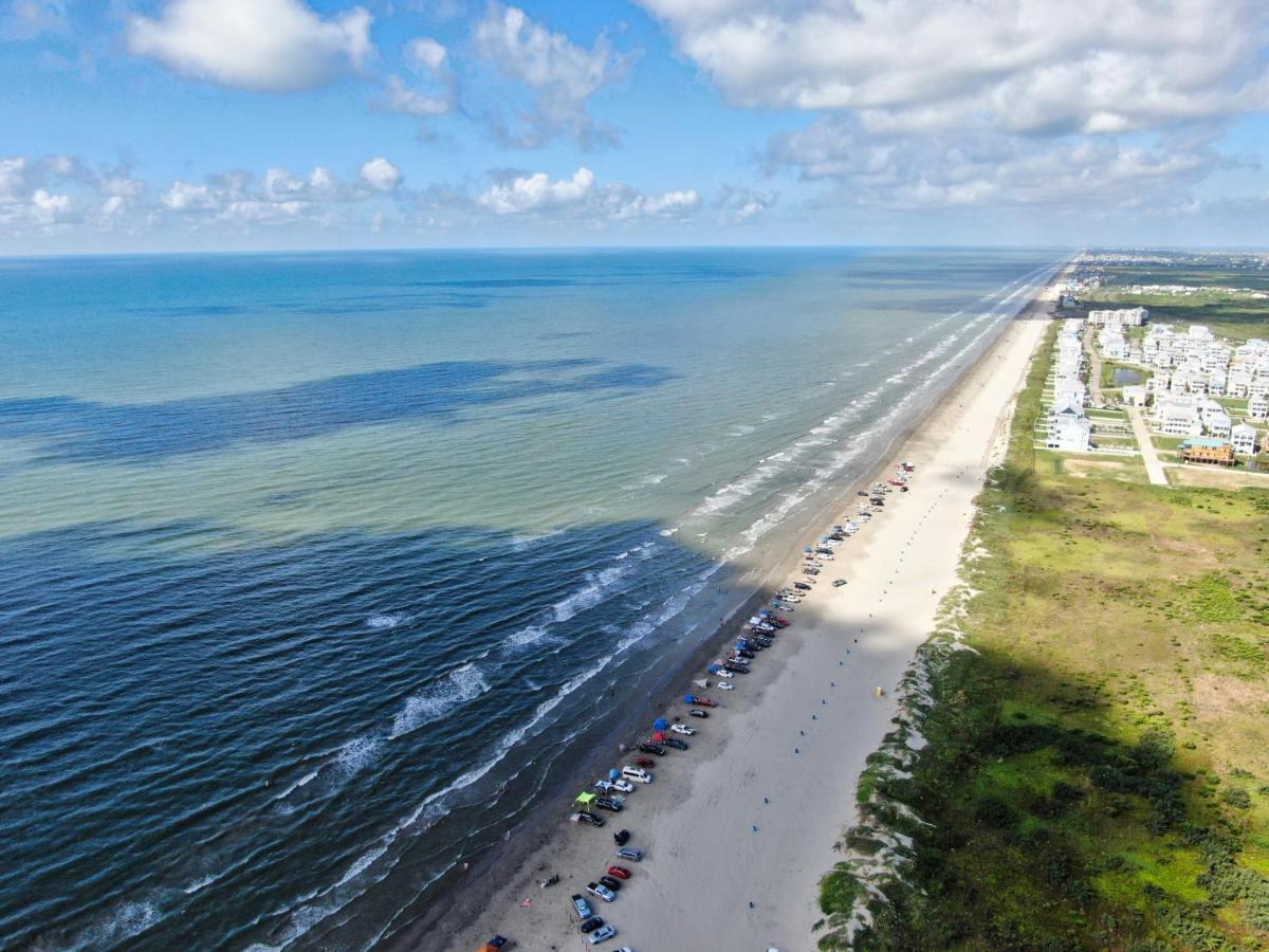 Yellow Beach Haven, Decks, Views, Mere Steps To Sand Galveston Buitenkant foto