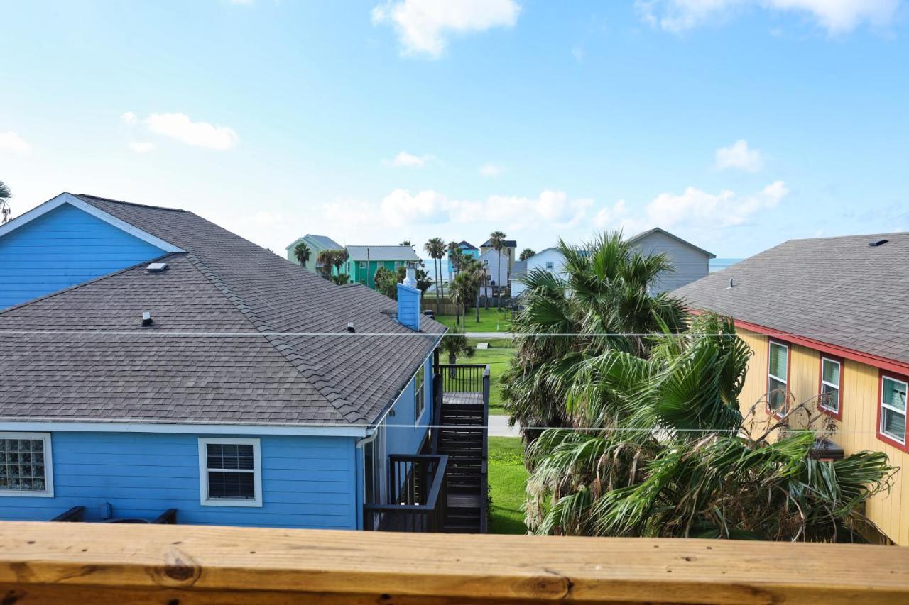 Yellow Beach Haven, Decks, Views, Mere Steps To Sand Galveston Buitenkant foto